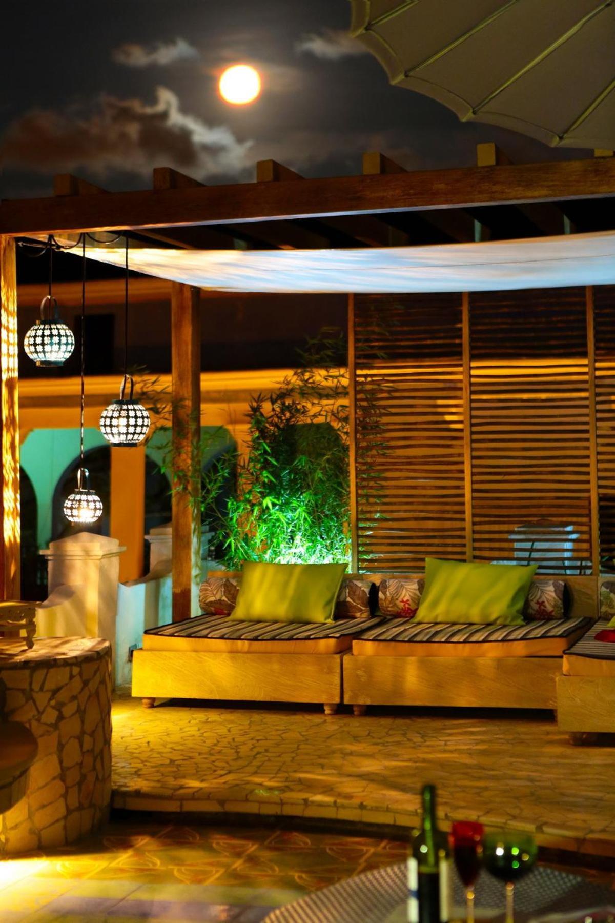 Hotel Casa Logos Boutique 4*